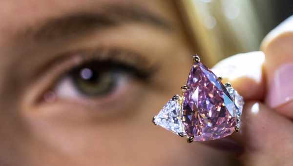 Діаманти застаріли: як технології роблять найкращий подарунок